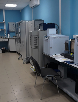 Поставки лабораторного оборудования и запасных частей